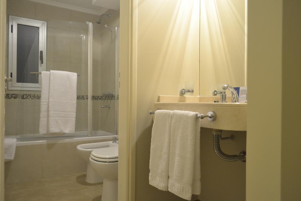 Almunecar Hotel Tartagal الغرفة الصورة